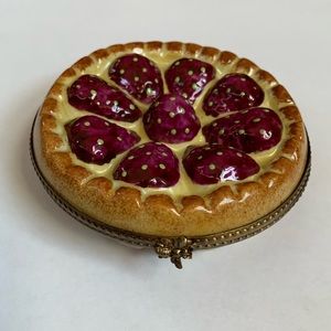 Vintage Rochard Limoges Strawberry Pie Trinket Box
